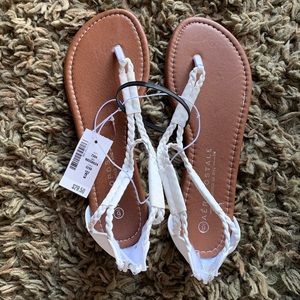 Beautiful Aeropostale’s sandal